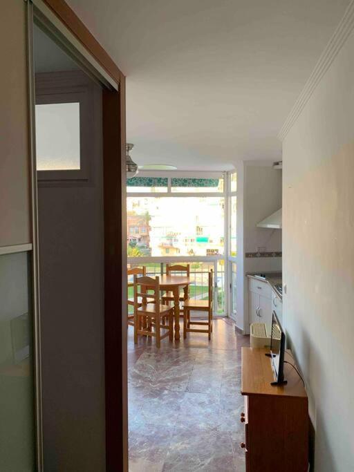 Apartment First Line Of The Sea Benalmádena Exterior foto
